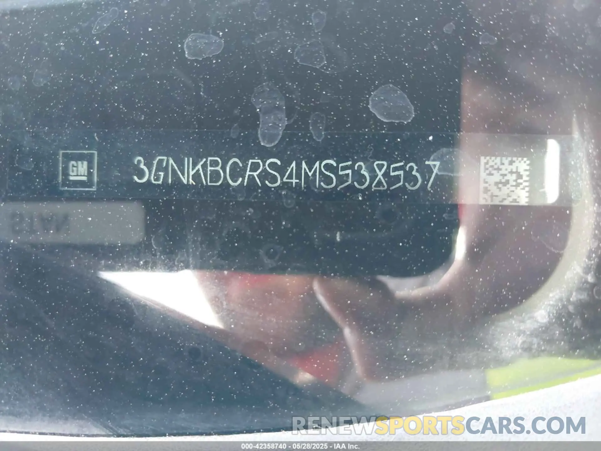 9 Photograph of a damaged car 3GNKBCRS4MS538537 CHEVROLET BLAZER 2021
