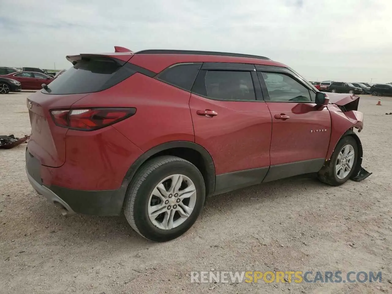 3 Photograph of a damaged car 3GNKBCRS5MS566489 CHEVROLET BLAZER 2021