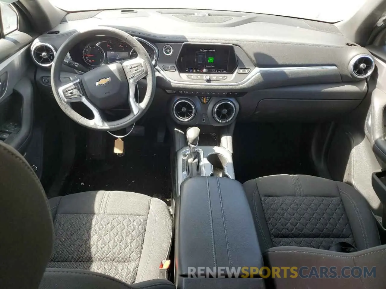 8 Photograph of a damaged car 3GNKBCRS6MS527409 CHEVROLET BLAZER 2021