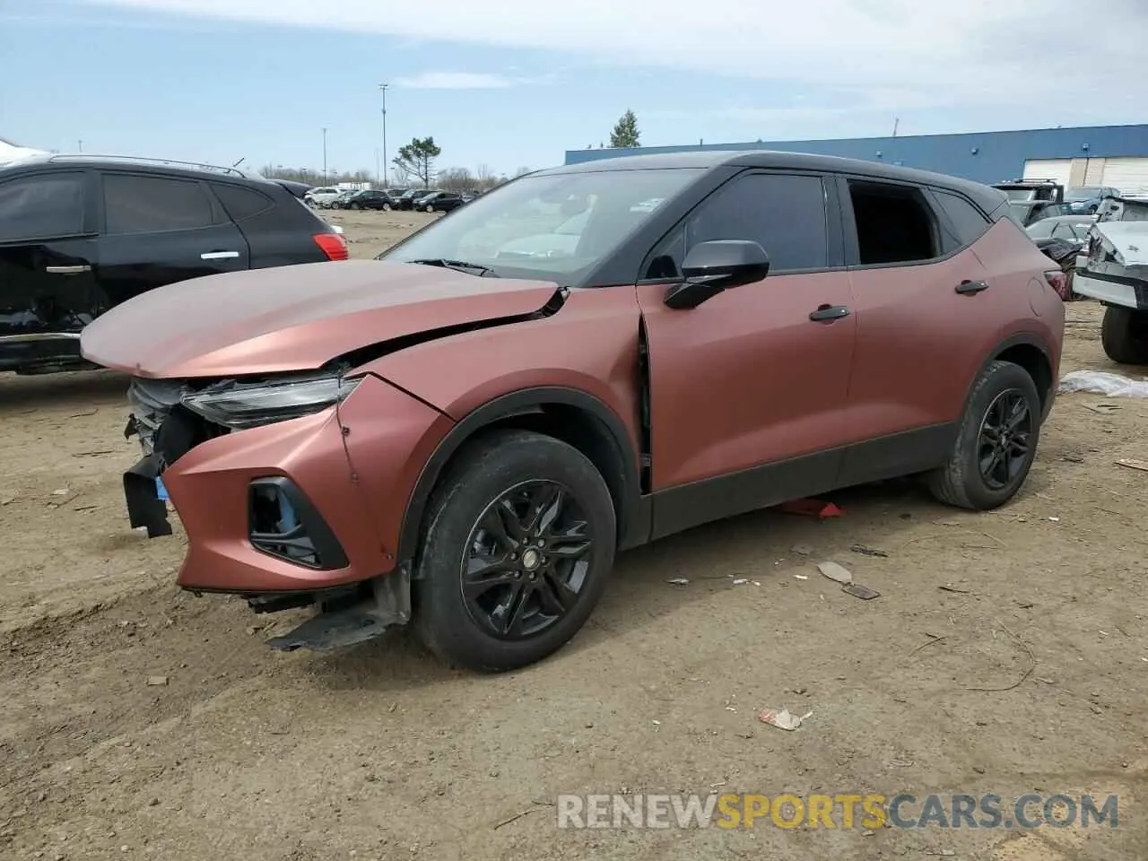 1 Photograph of a damaged car 3GNKBCRS6MS570213 CHEVROLET BLAZER 2021