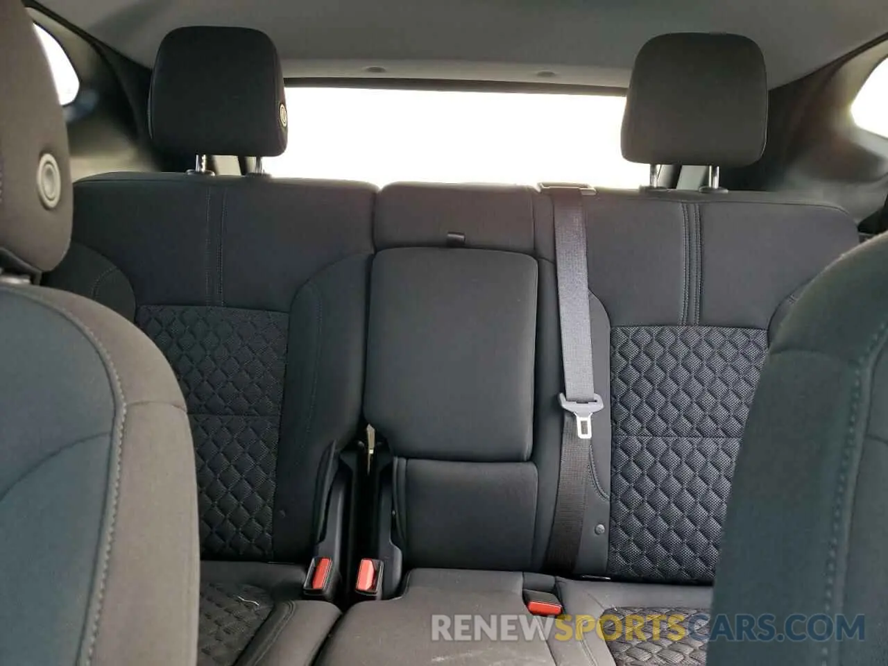 10 Photograph of a damaged car 3GNKBCRS6MS570941 CHEVROLET BLAZER 2021