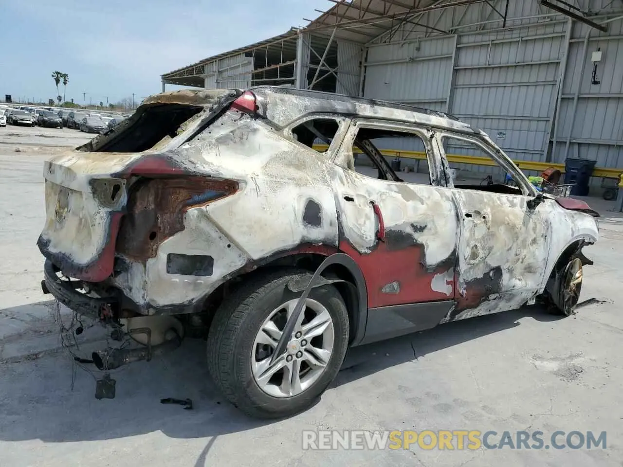 3 Photograph of a damaged car 3GNKBCRS7MS573959 CHEVROLET BLAZER 2021