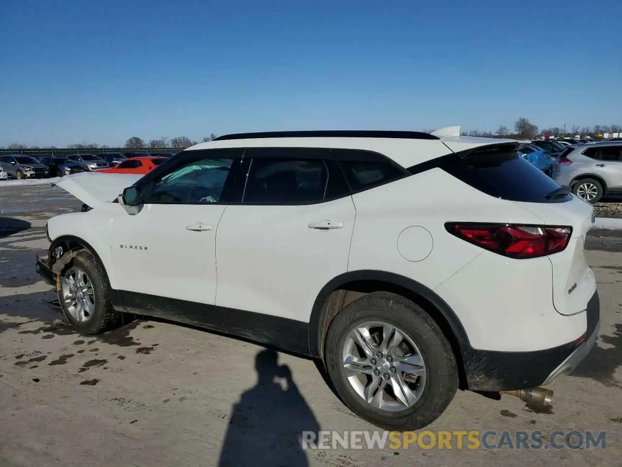 2 Photograph of a damaged car 3GNKBCRS8MS532336 CHEVROLET BLAZER 2021