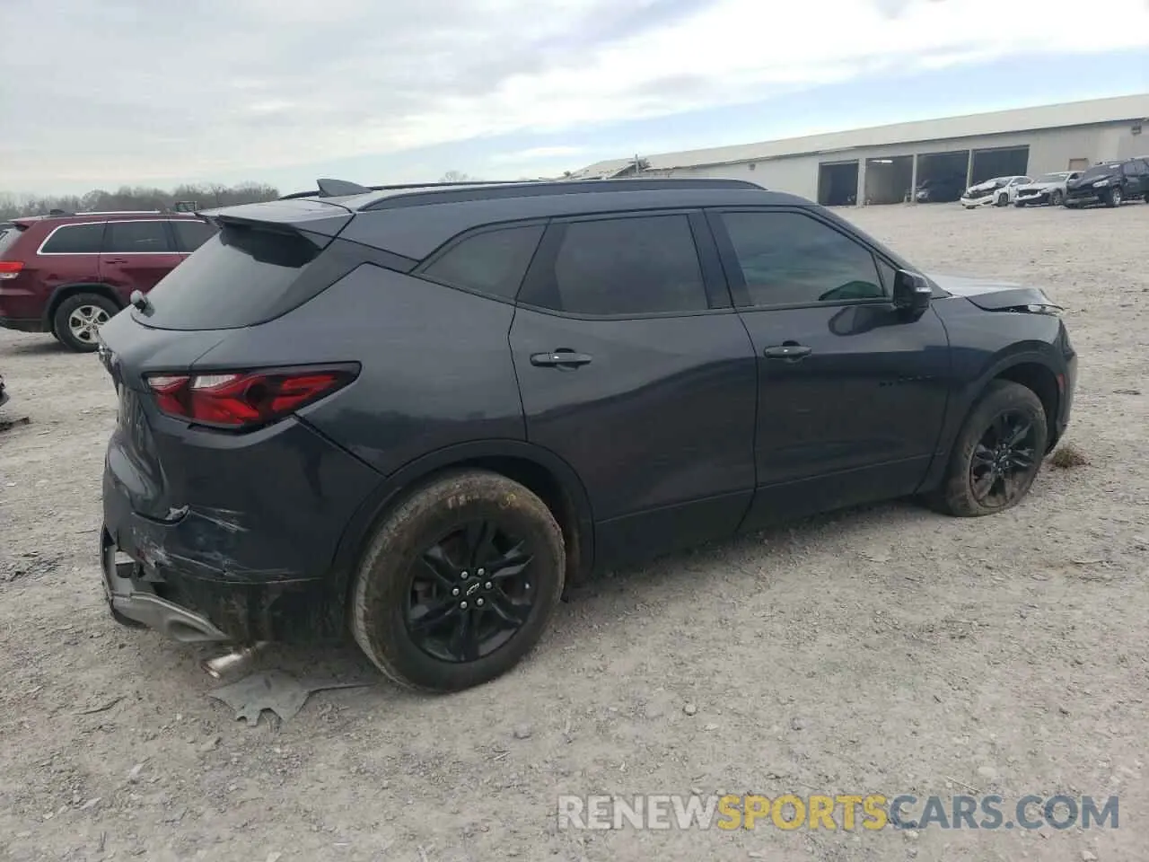 3 Photograph of a damaged car 3GNKBCRS9MS536556 CHEVROLET BLAZER 2021