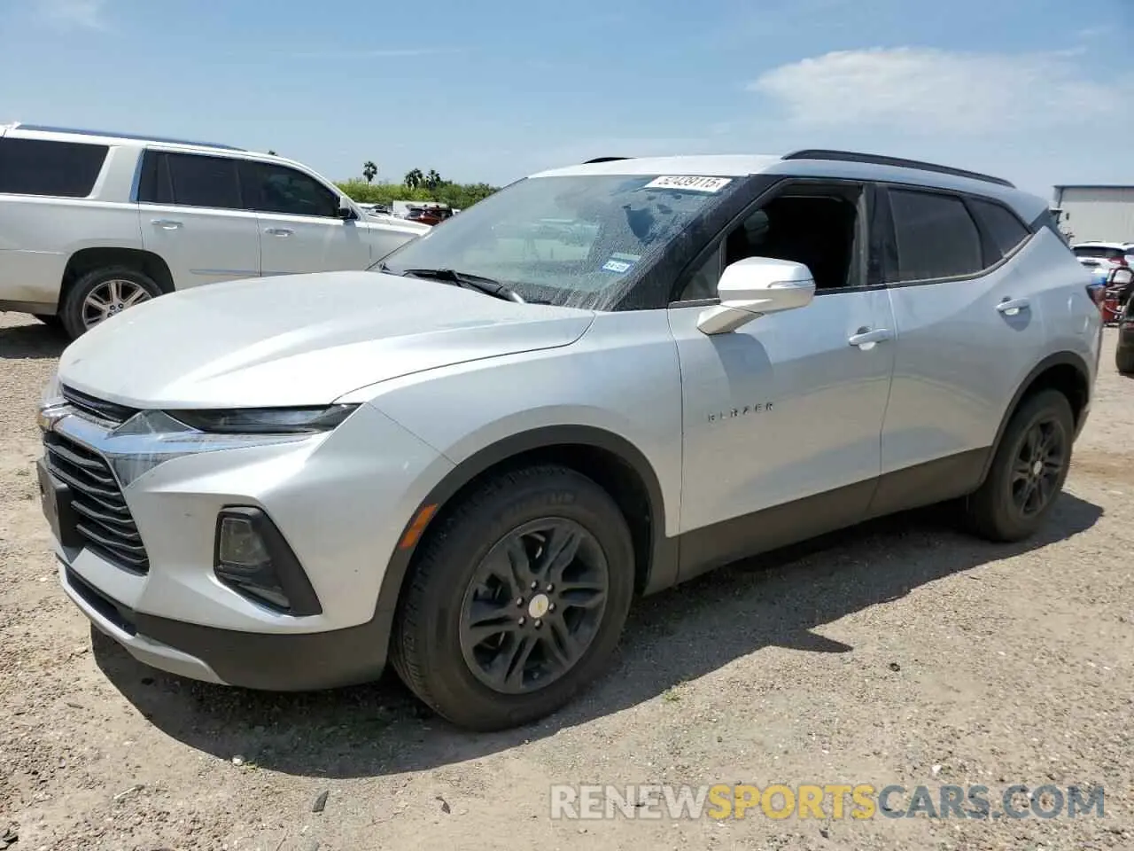 1 Photograph of a damaged car 3GNKBCRS9MS538033 CHEVROLET BLAZER 2021