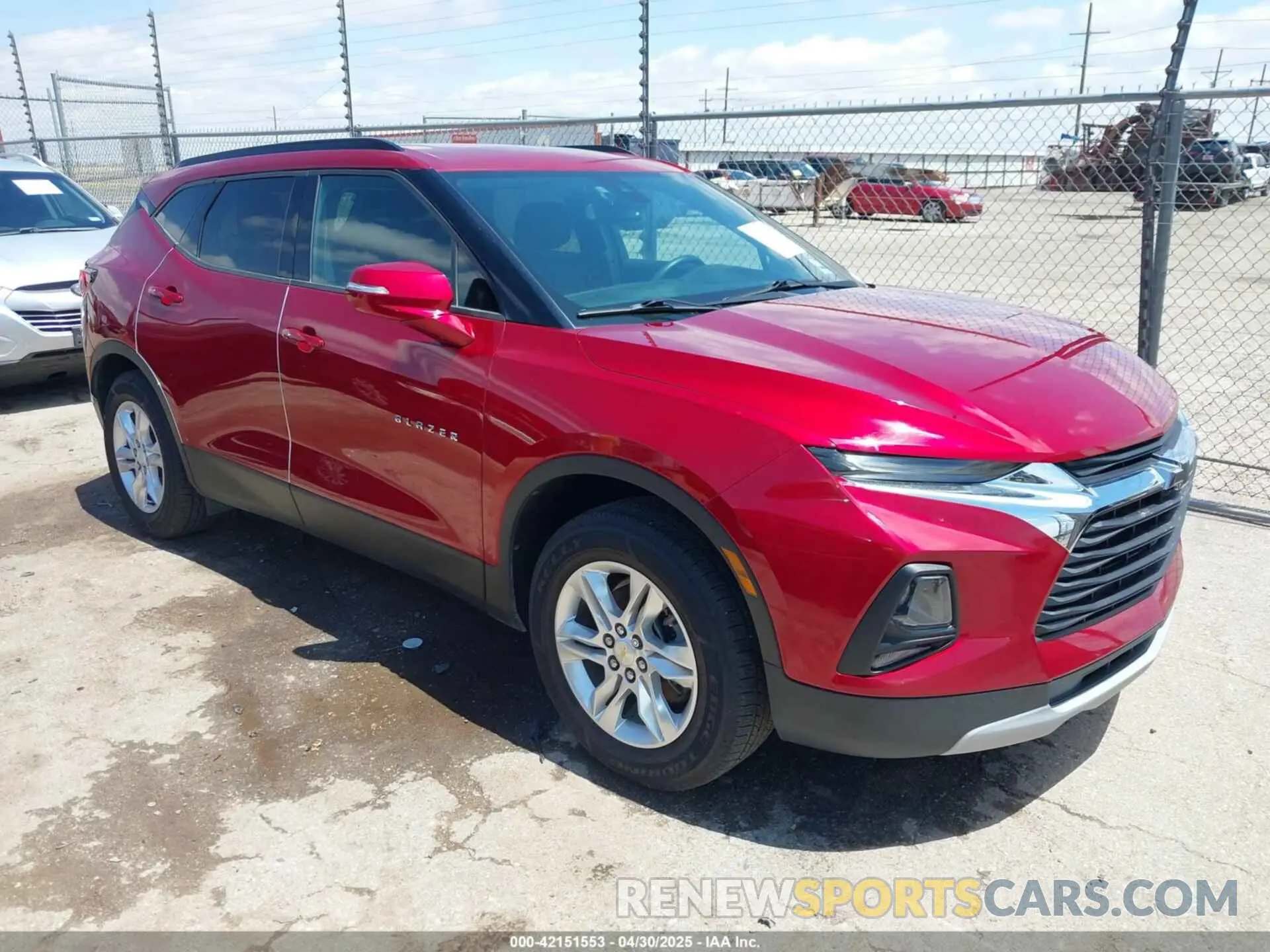 1 Photograph of a damaged car 3GNKBCRS9MS541403 CHEVROLET BLAZER 2021