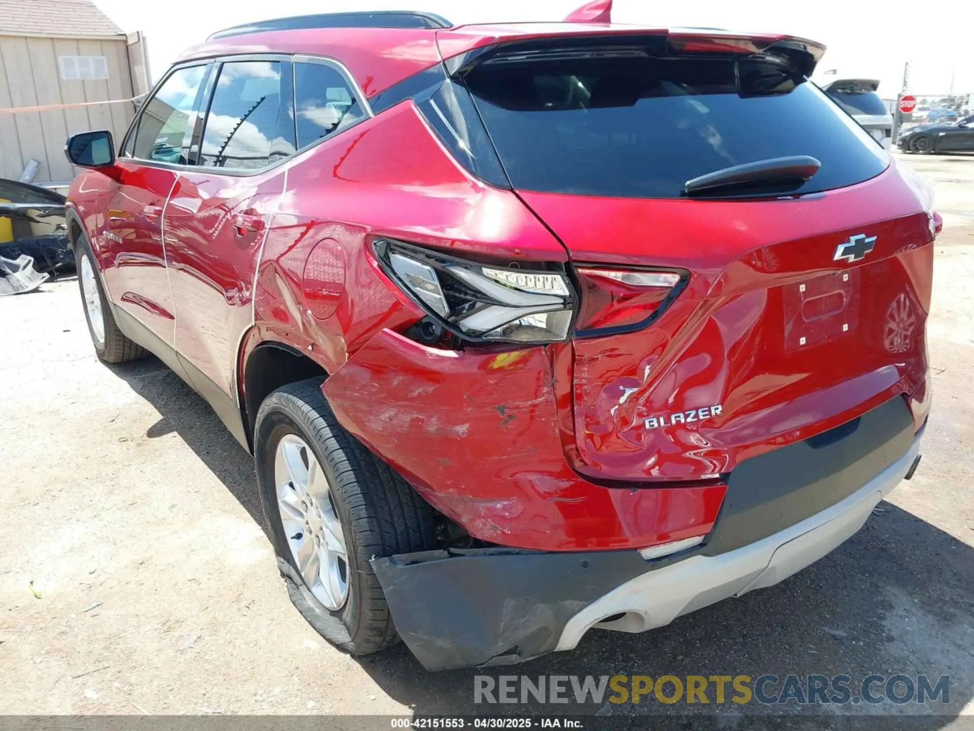 6 Photograph of a damaged car 3GNKBCRS9MS541403 CHEVROLET BLAZER 2021