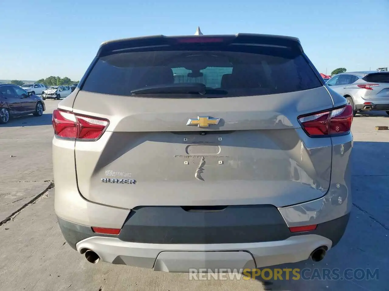 6 Photograph of a damaged car 3GNKBCRSXMS542267 CHEVROLET BLAZER 2021