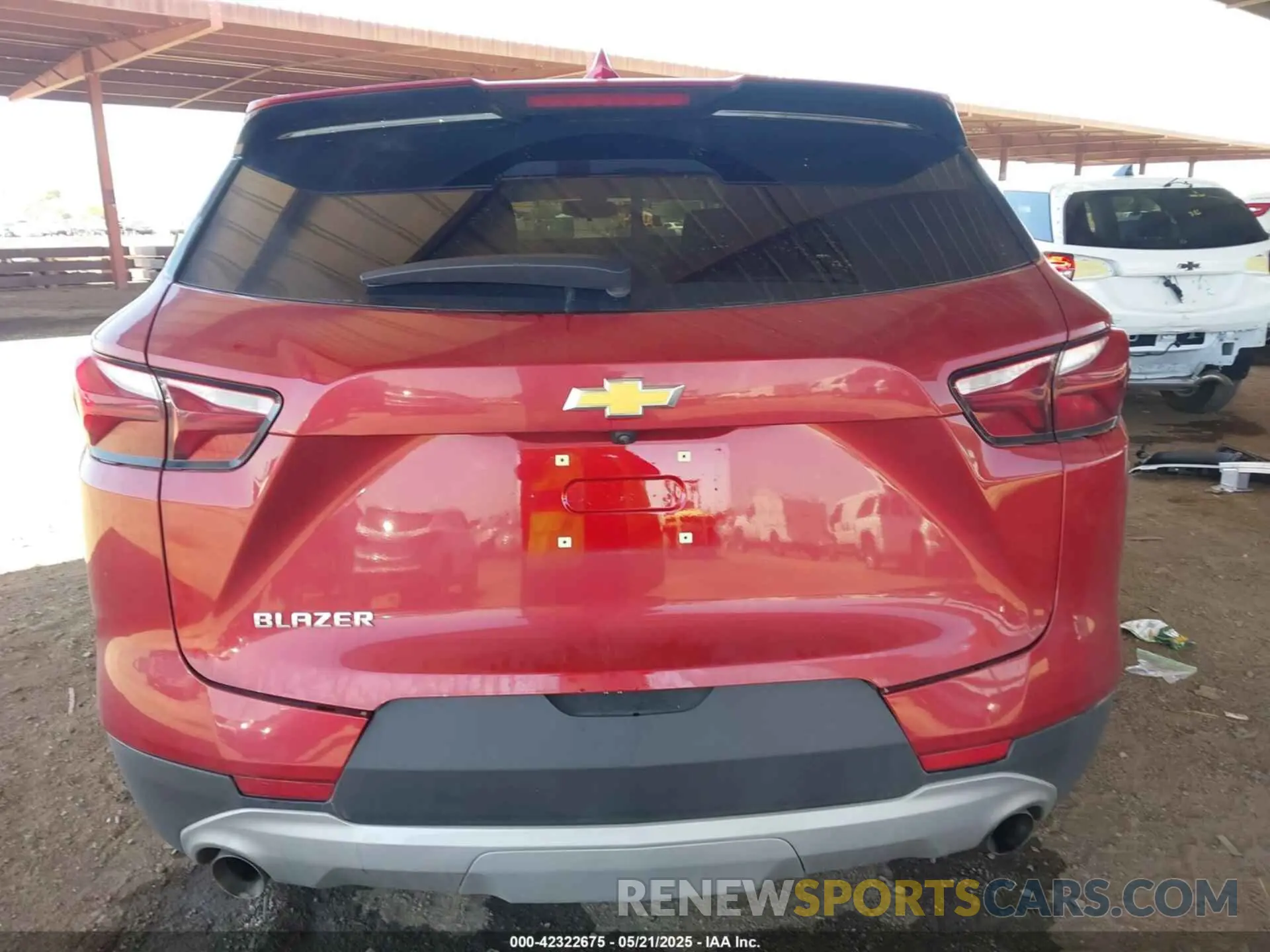 16 Photograph of a damaged car 3GNKBCRSXMS575608 CHEVROLET BLAZER 2021