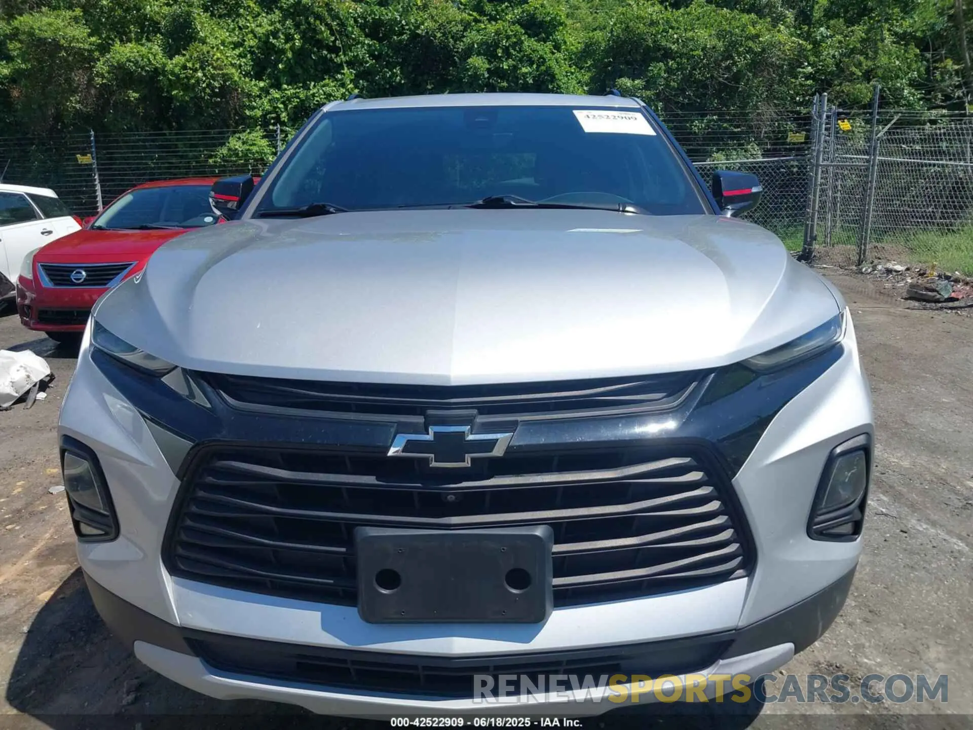 12 Photograph of a damaged car 3GNKBDR42MS529679 CHEVROLET BLAZER 2021