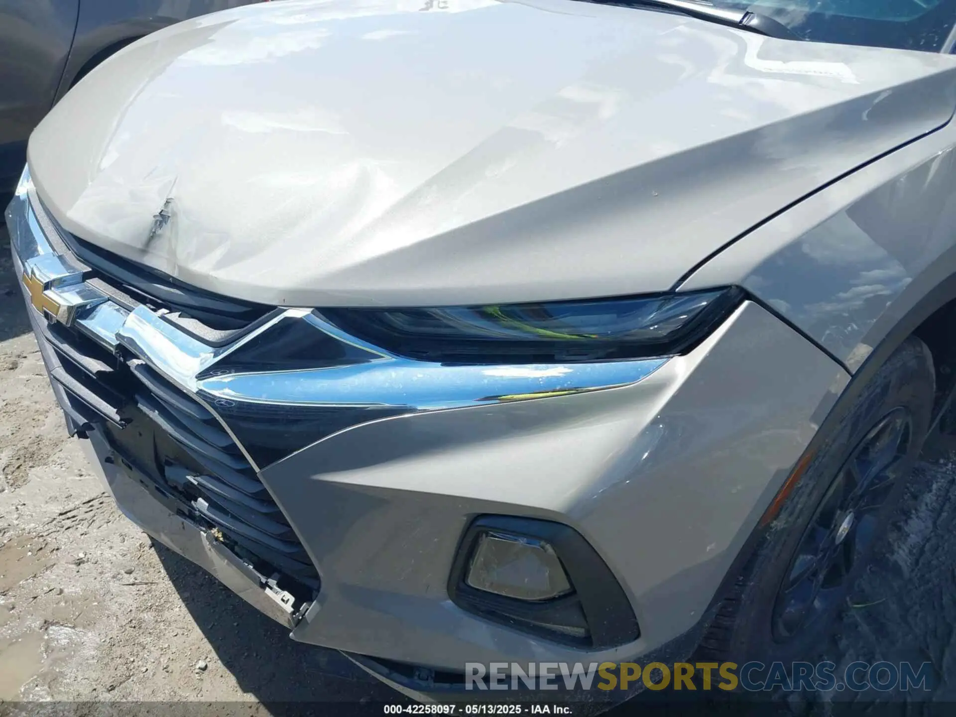 6 Photograph of a damaged car 3GNKBDRS5MS502636 CHEVROLET BLAZER 2021