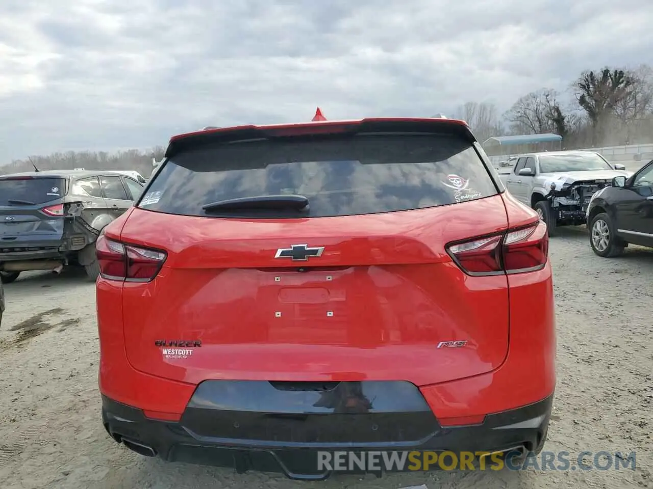 6 Photograph of a damaged car 3GNKBERS1MS503093 CHEVROLET BLAZER 2021