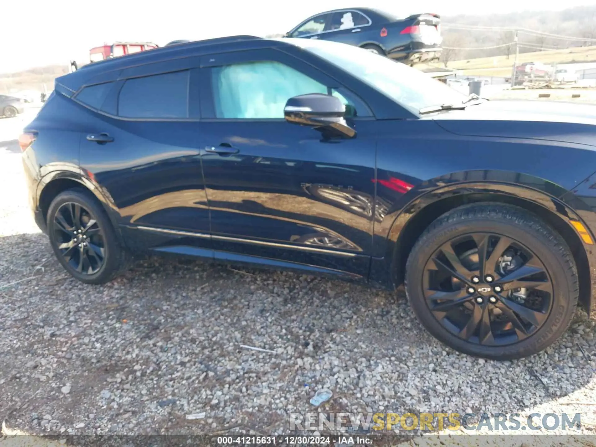 13 Photograph of a damaged car 3GNKBERS3MS528240 CHEVROLET BLAZER 2021