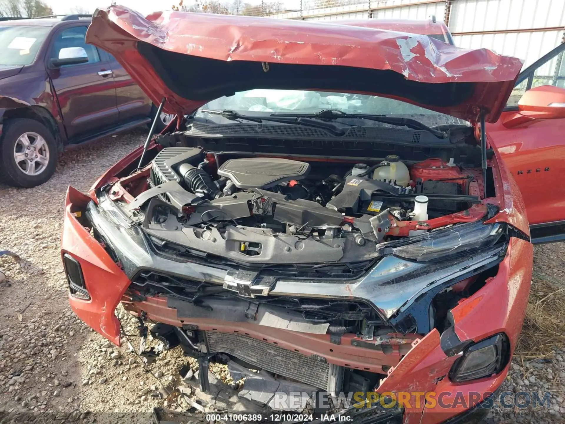 10 Photograph of a damaged car 3GNKBERS5MS534539 CHEVROLET BLAZER 2021