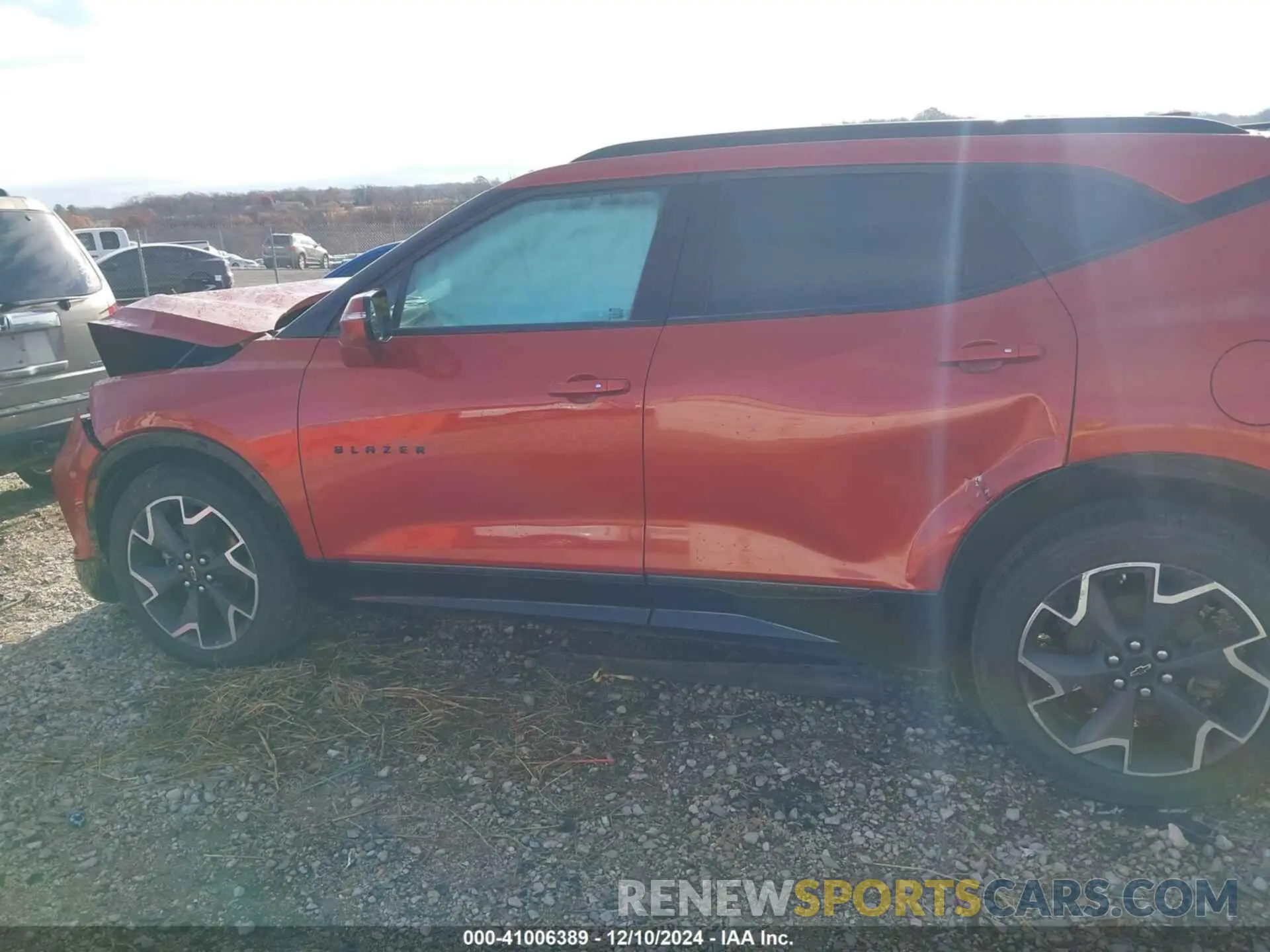 15 Photograph of a damaged car 3GNKBERS5MS534539 CHEVROLET BLAZER 2021