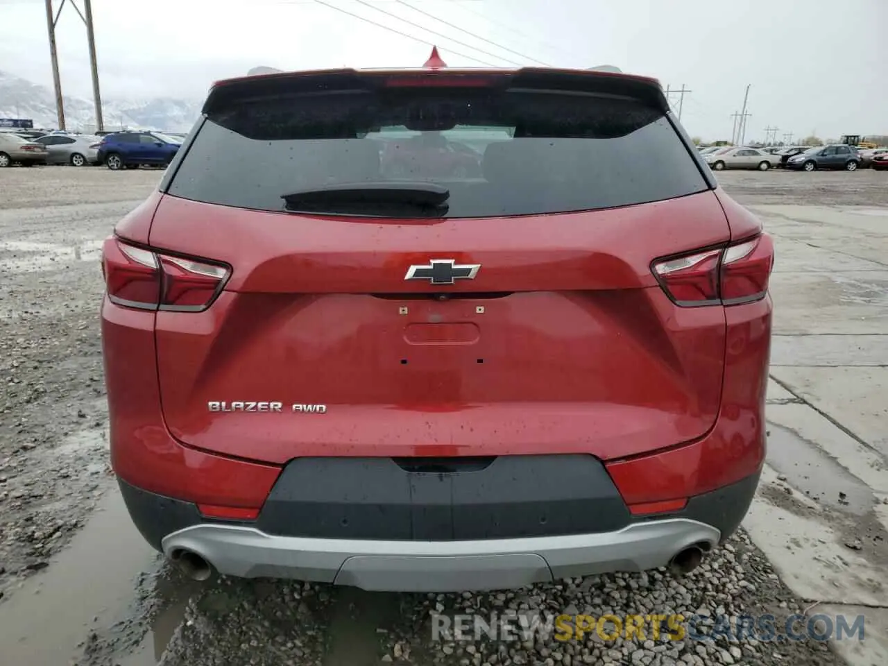 6 Photograph of a damaged car 3GNKBHR41MS555214 CHEVROLET BLAZER 2021