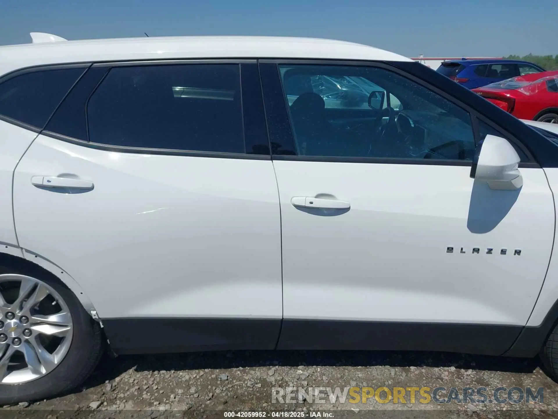 13 Photograph of a damaged car 3GNKBHR41MS570635 CHEVROLET BLAZER 2021