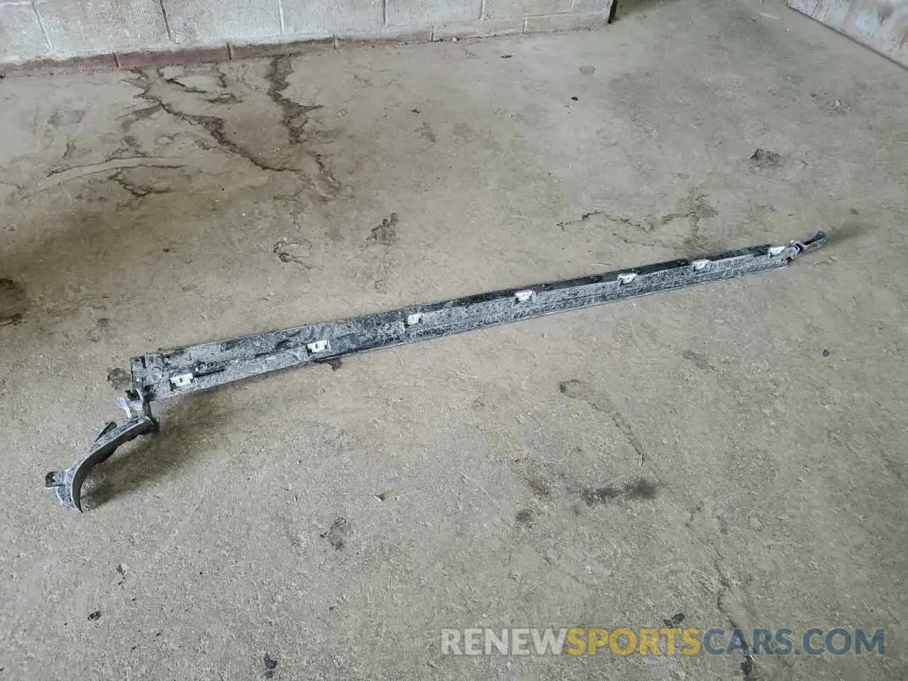 13 Photograph of a damaged car 3GNKBHR42MS553942 CHEVROLET BLAZER 2021