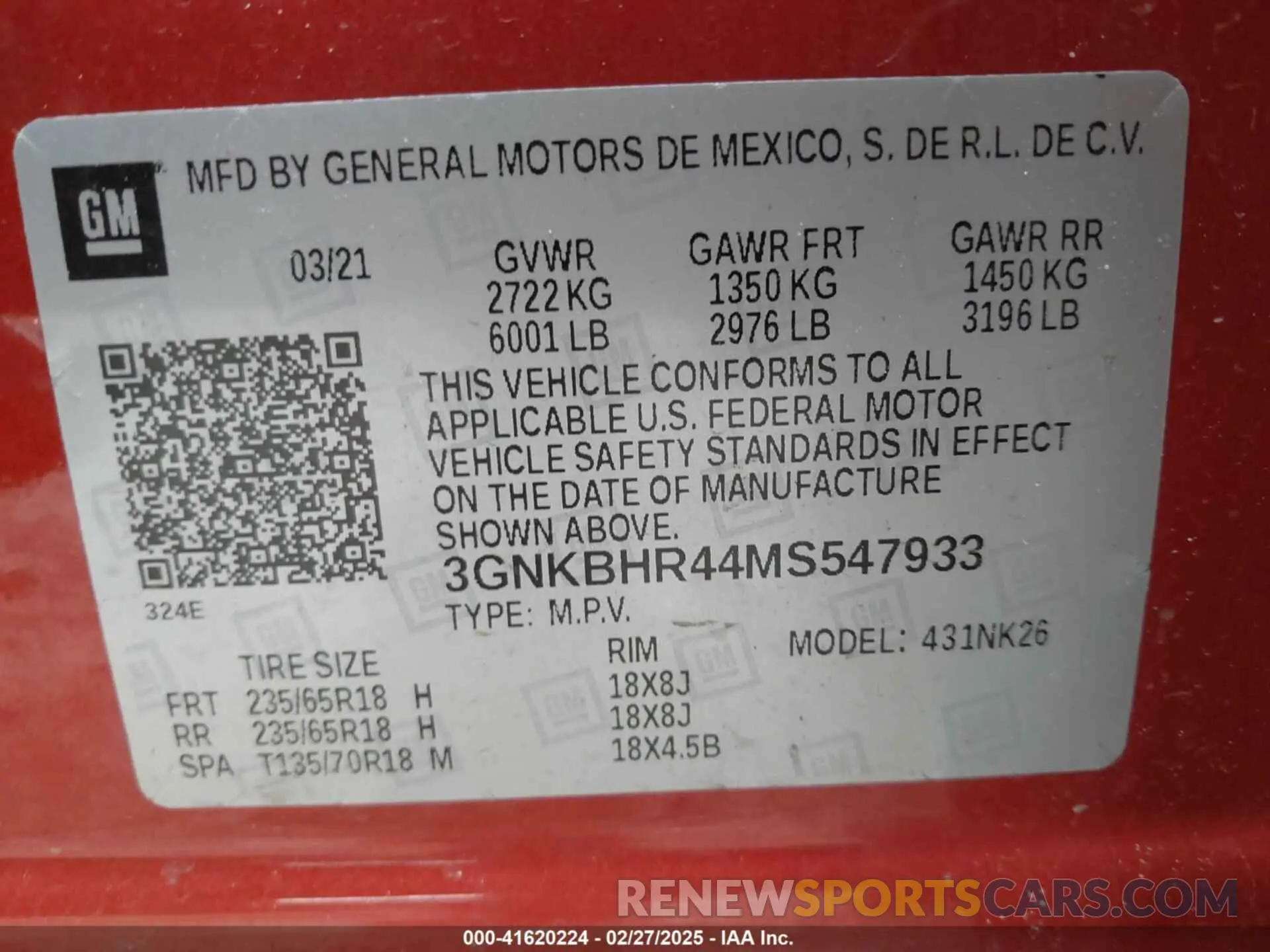 9 Photograph of a damaged car 3GNKBHR44MS547933 CHEVROLET BLAZER 2021