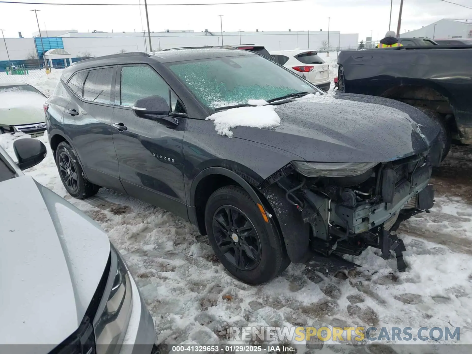 1 Photograph of a damaged car 3GNKBHR48MS547322 CHEVROLET BLAZER 2021