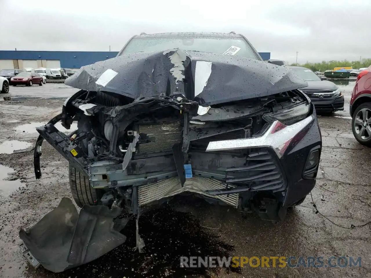 5 Photograph of a damaged car 3GNKBHR4XMS522793 CHEVROLET BLAZER 2021
