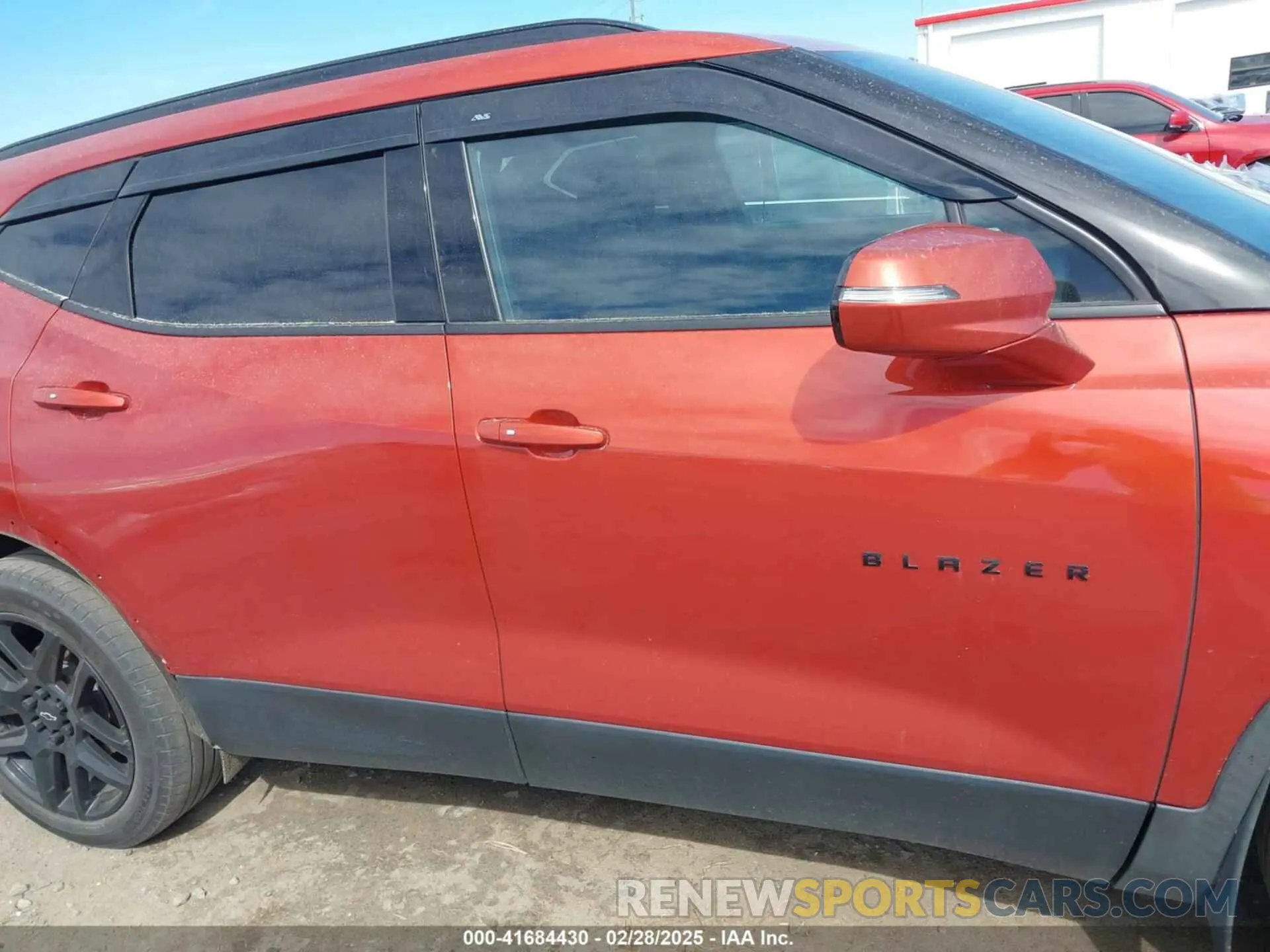 14 Photograph of a damaged car 3GNKBHRS0MS559804 CHEVROLET BLAZER 2021