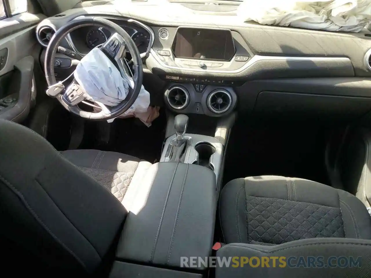 8 Photograph of a damaged car 3GNKBHRS3MS505347 CHEVROLET BLAZER 2021