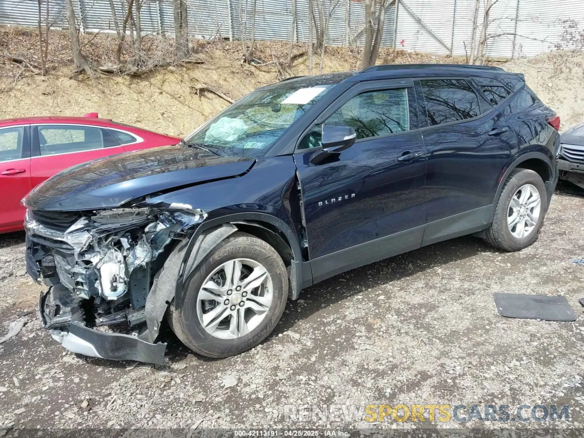 2 Photograph of a damaged car 3GNKBHRS5MS518326 CHEVROLET BLAZER 2021