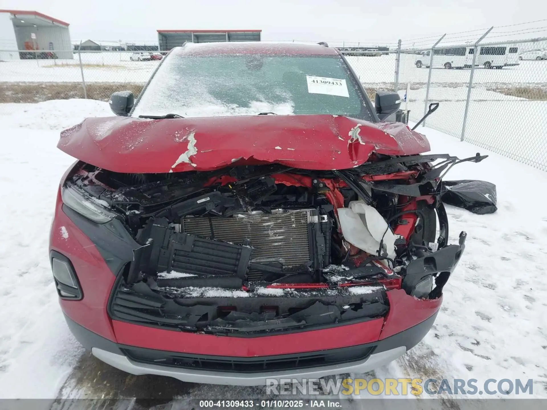 12 Photograph of a damaged car 3GNKBHRS5MS535630 CHEVROLET BLAZER 2021