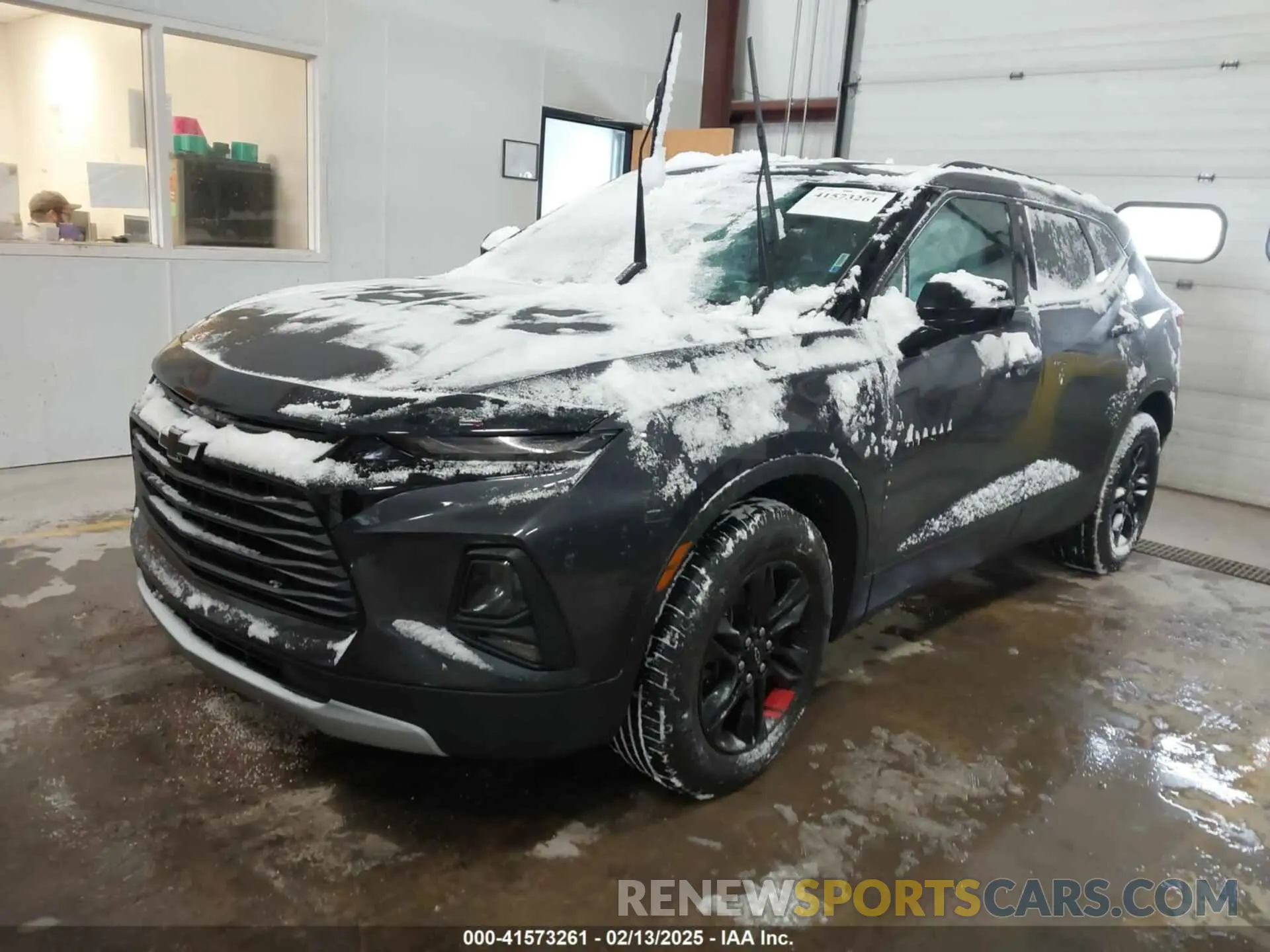 2 Photograph of a damaged car 3GNKBHRS6MS542750 CHEVROLET BLAZER 2021