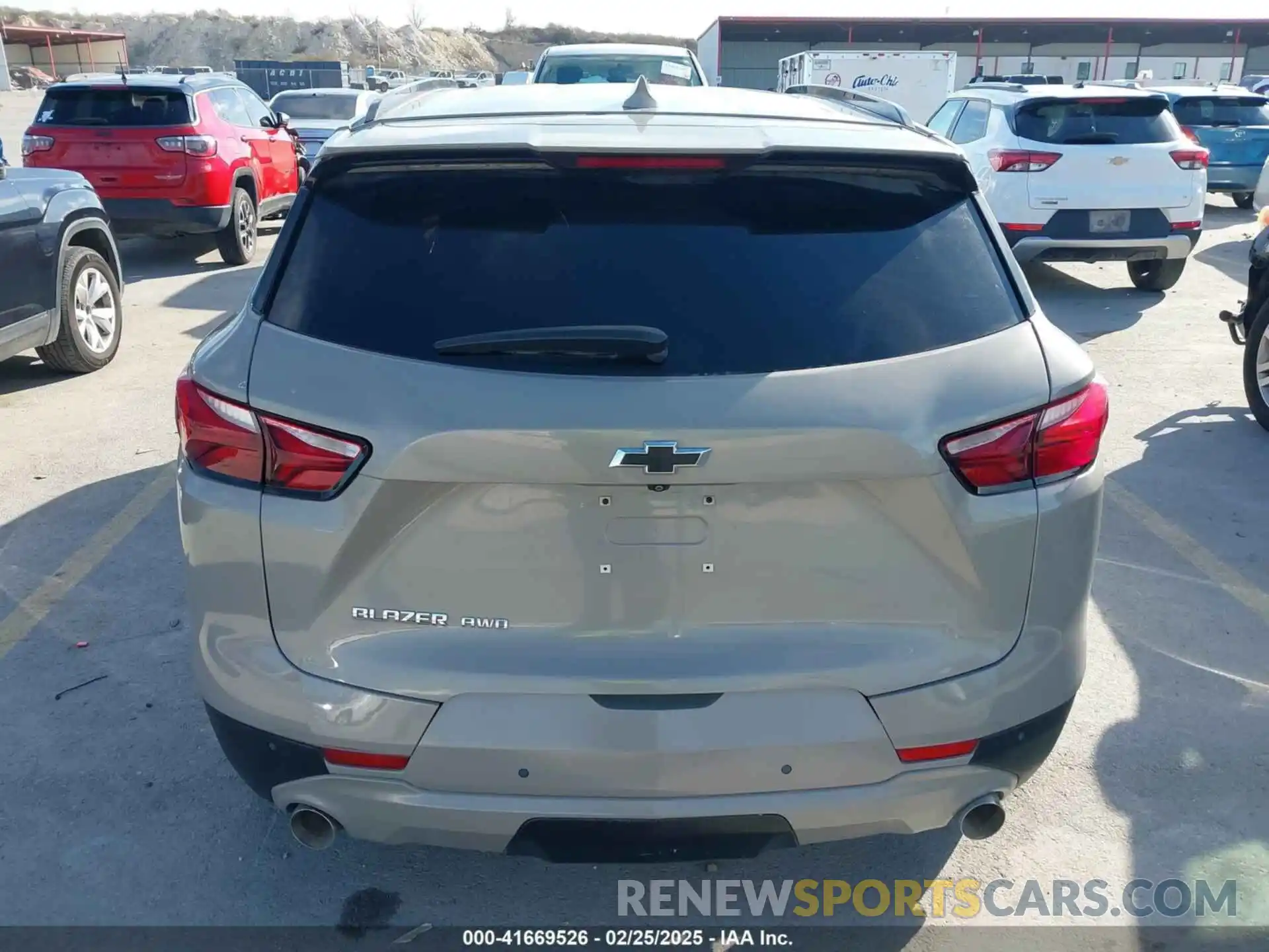 16 Photograph of a damaged car 3GNKBHRS7MS530705 CHEVROLET BLAZER 2021