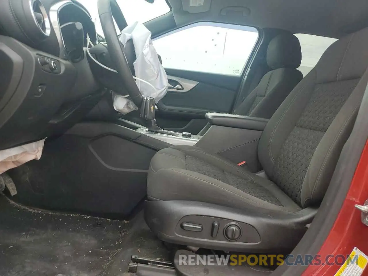7 Photograph of a damaged car 3GNKBHRS7MS558973 CHEVROLET BLAZER 2021