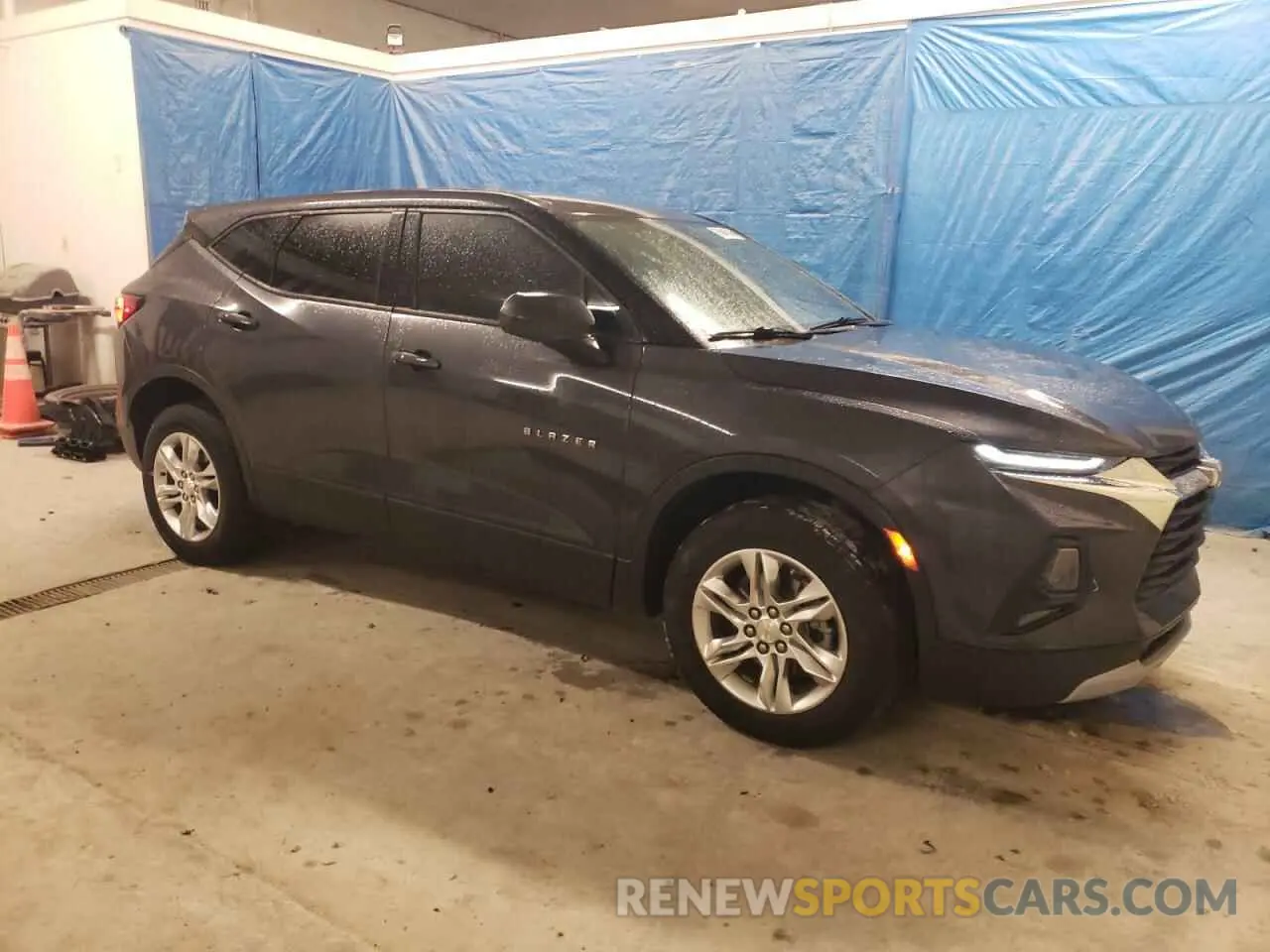 4 Photograph of a damaged car 3GNKBHRS8MS566418 CHEVROLET BLAZER 2021