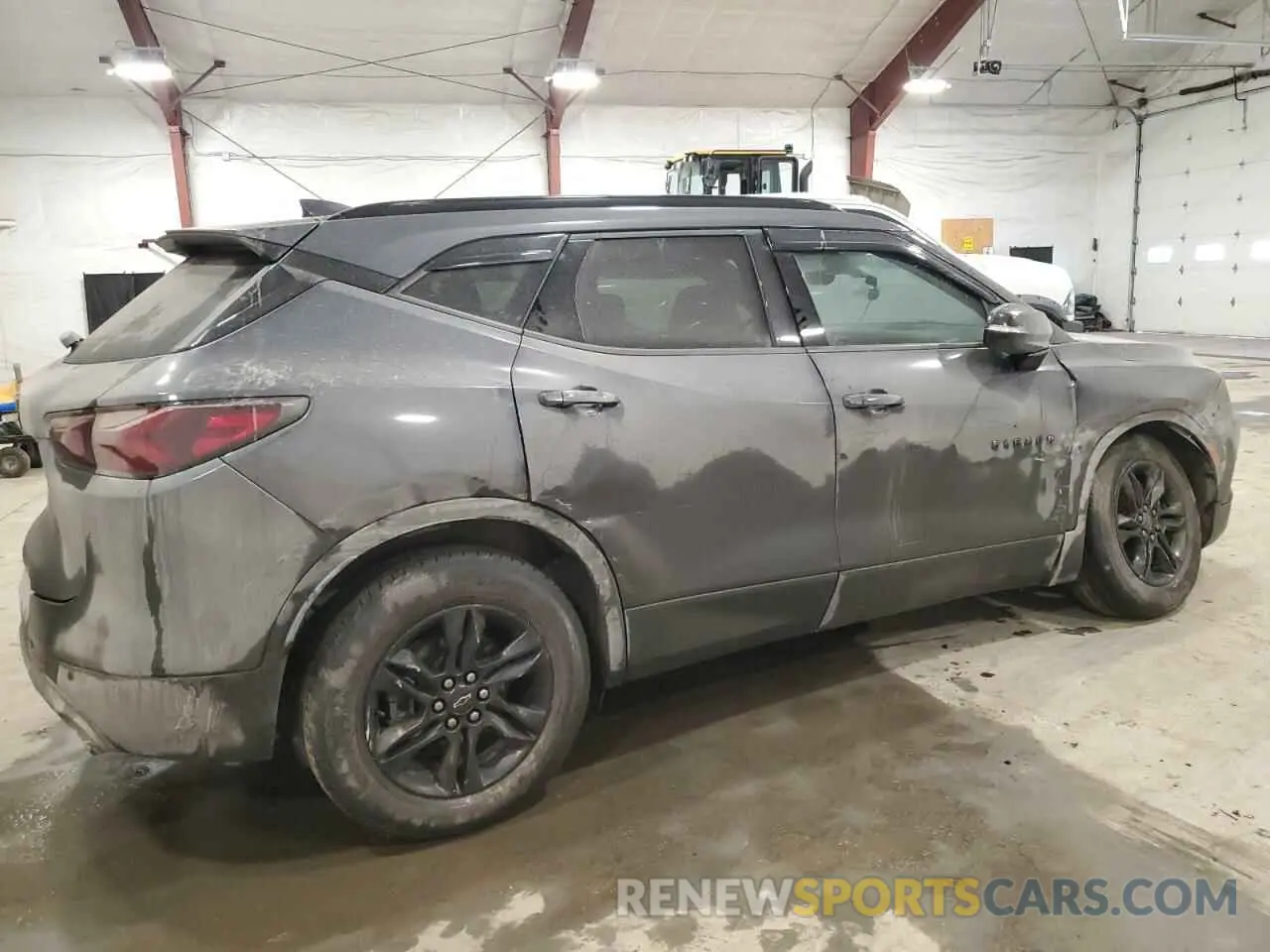 3 Photograph of a damaged car 3GNKBJRS4MS556749 CHEVROLET BLAZER 2021