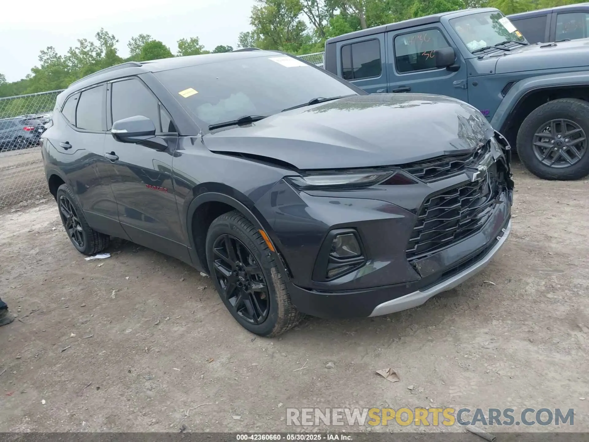 1 Photograph of a damaged car 3GNKBJRS7MS562738 CHEVROLET BLAZER 2021
