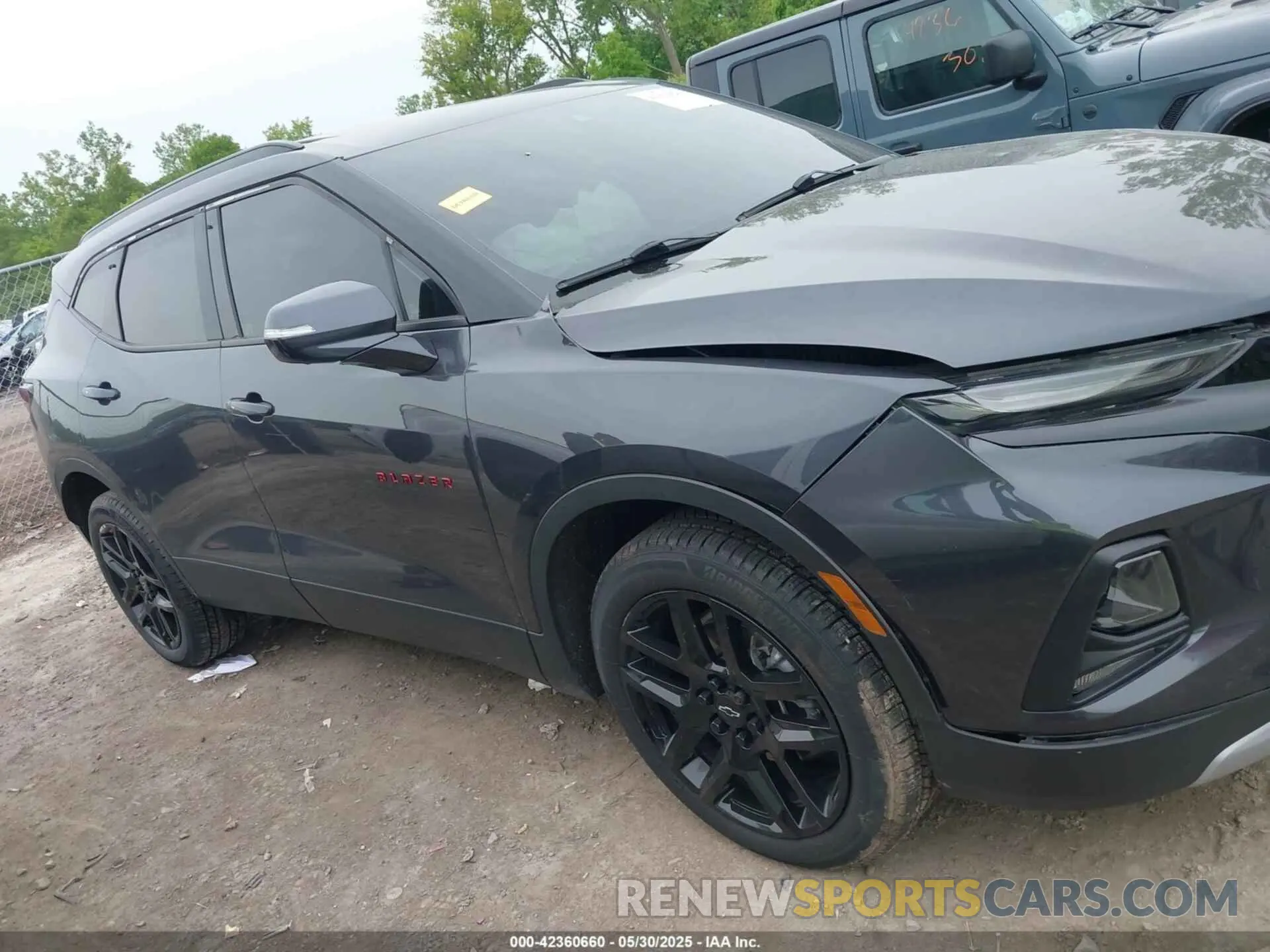 14 Photograph of a damaged car 3GNKBJRS7MS562738 CHEVROLET BLAZER 2021