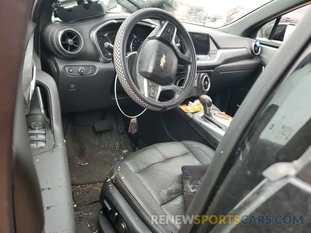 8 Photograph of a damaged car 3GNKBJRS7MS573058 CHEVROLET BLAZER 2021