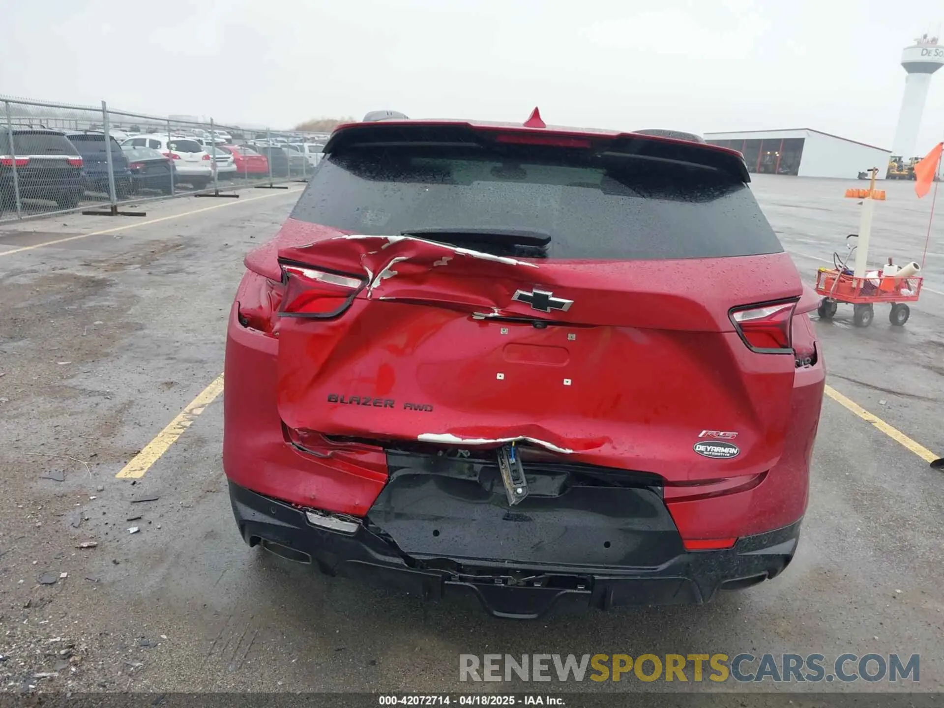 6 Photograph of a damaged car 3GNKBKRS1MS526890 CHEVROLET BLAZER 2021