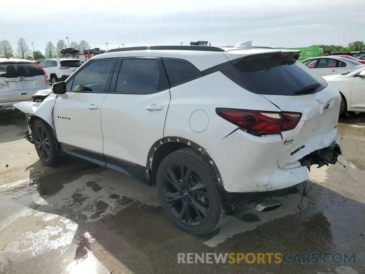 2 Photograph of a damaged car 3GNKBKRS3MS548714 CHEVROLET BLAZER 2021