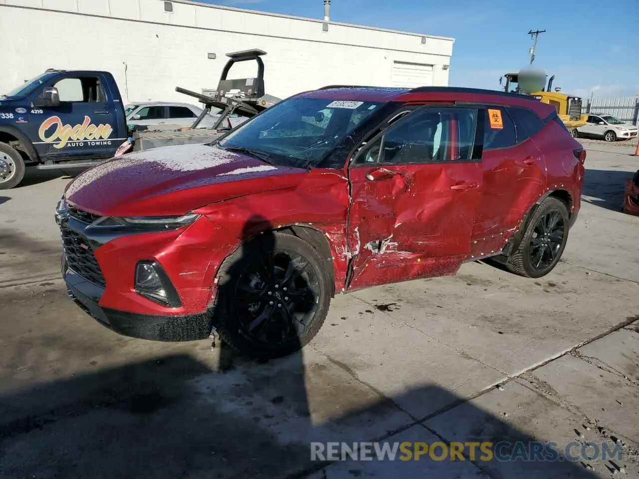 1 Photograph of a damaged car 3GNKBKRS4MS534871 CHEVROLET BLAZER 2021
