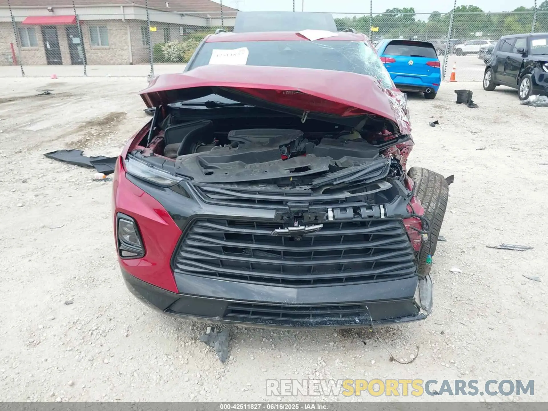 13 Photograph of a damaged car 3GNKBKRS4MS570818 CHEVROLET BLAZER 2021