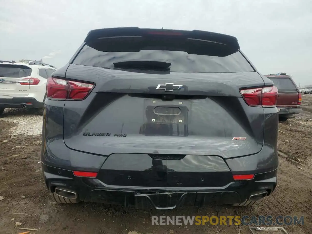 6 Photograph of a damaged car 3GNKBKRS5MS556233 CHEVROLET BLAZER 2021