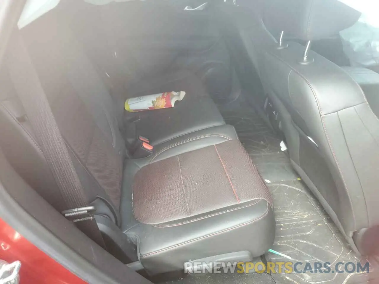 10 Photograph of a damaged car 3GNKBKRS8MS513361 CHEVROLET BLAZER 2021
