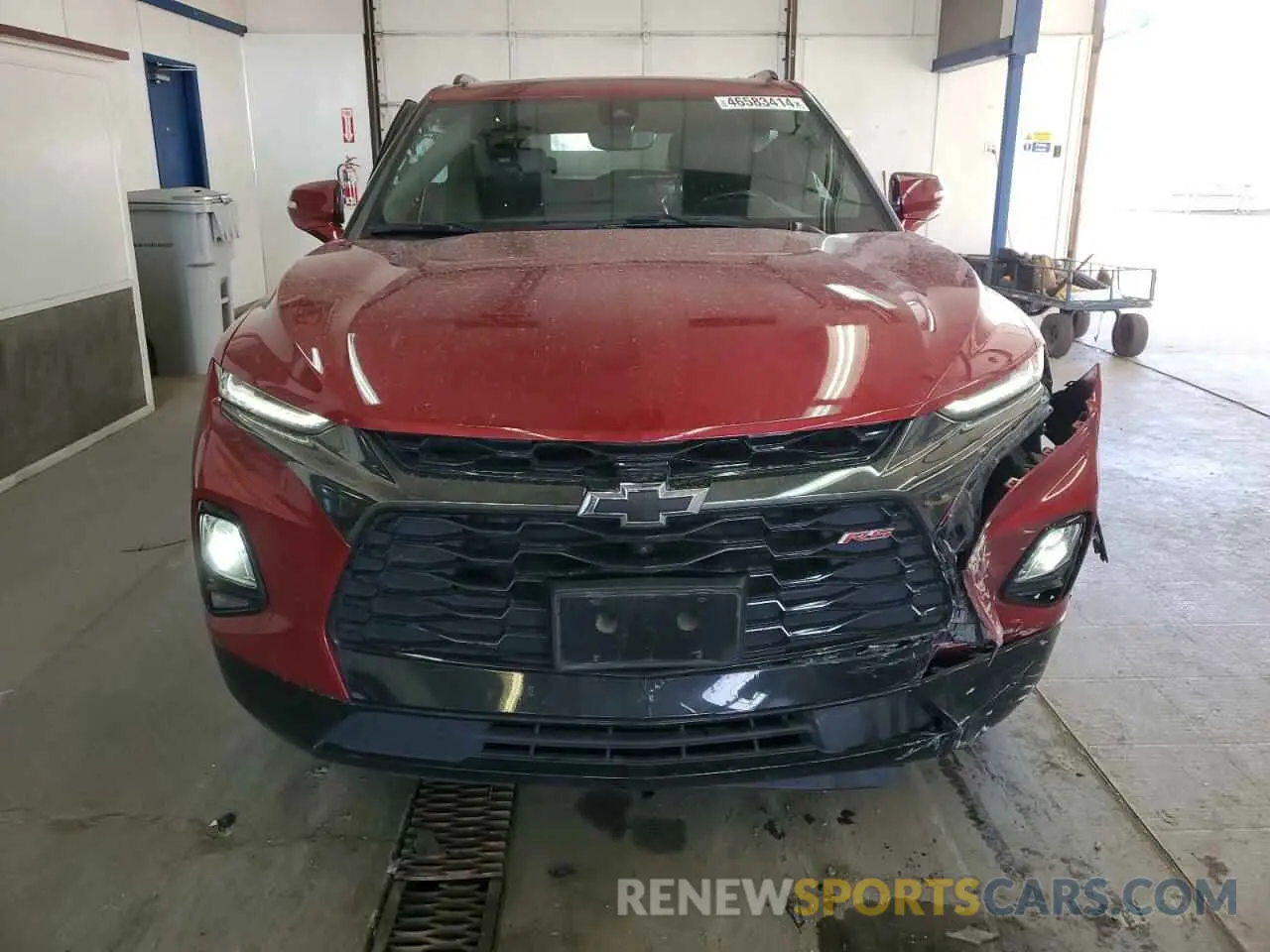 5 Photograph of a damaged car 3GNKBKRS8MS584866 CHEVROLET BLAZER 2021