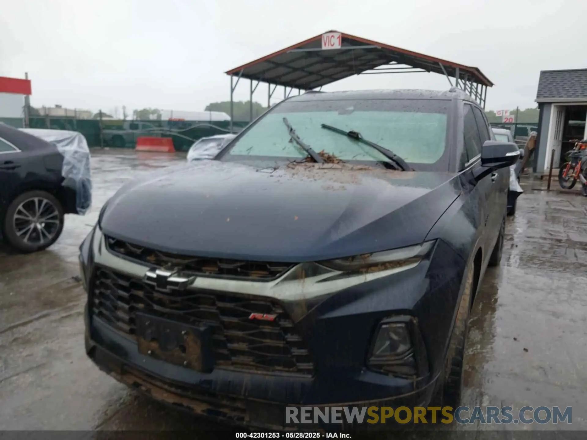 6 Photograph of a damaged car 3GNKBKRS9MS528161 CHEVROLET BLAZER 2021
