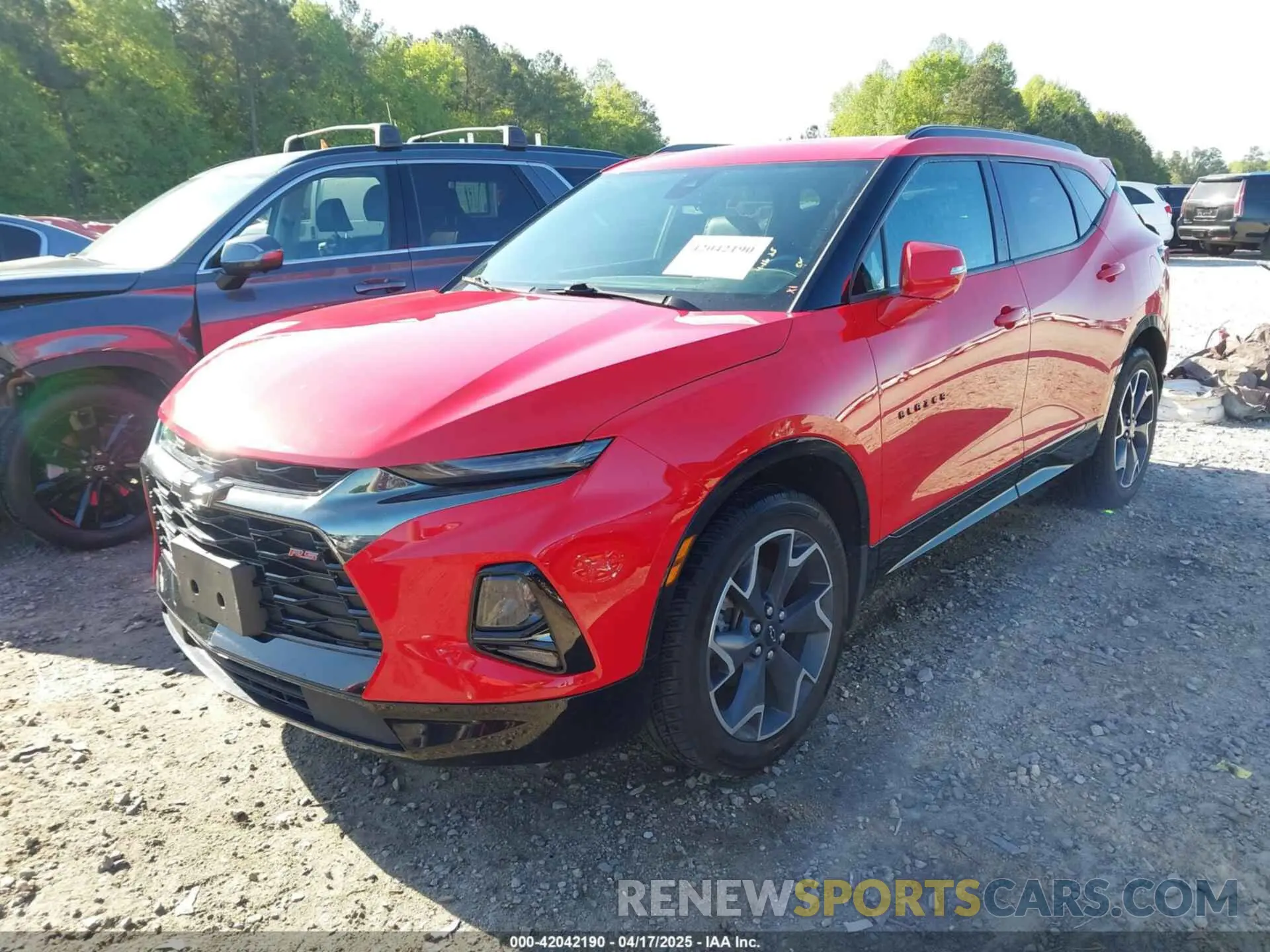 2 Photograph of a damaged car 3GNKBKRSXMS532963 CHEVROLET BLAZER 2021