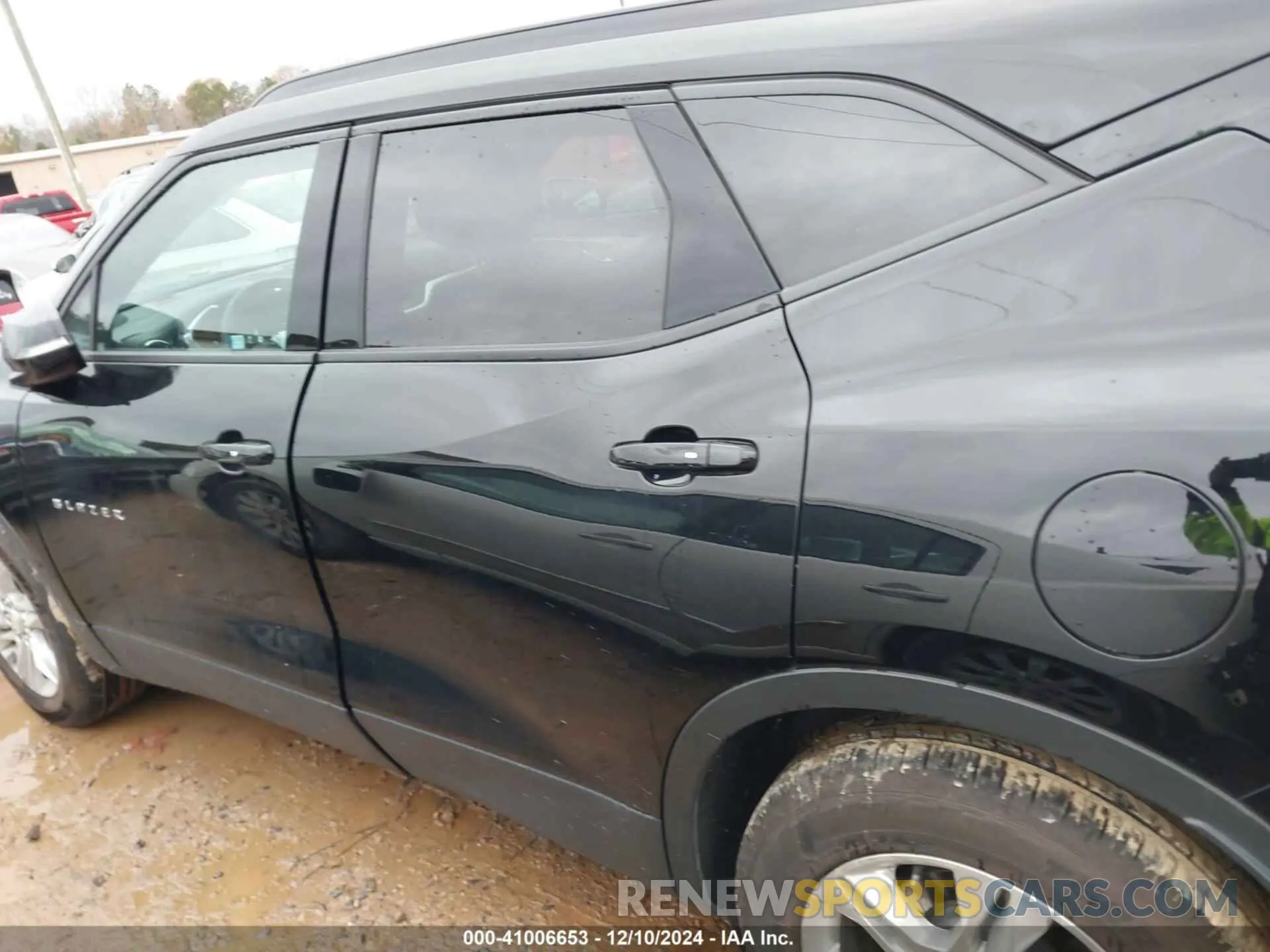 13 Photograph of a damaged car 3GNKBCR40NS209885 CHEVROLET BLAZER 2022