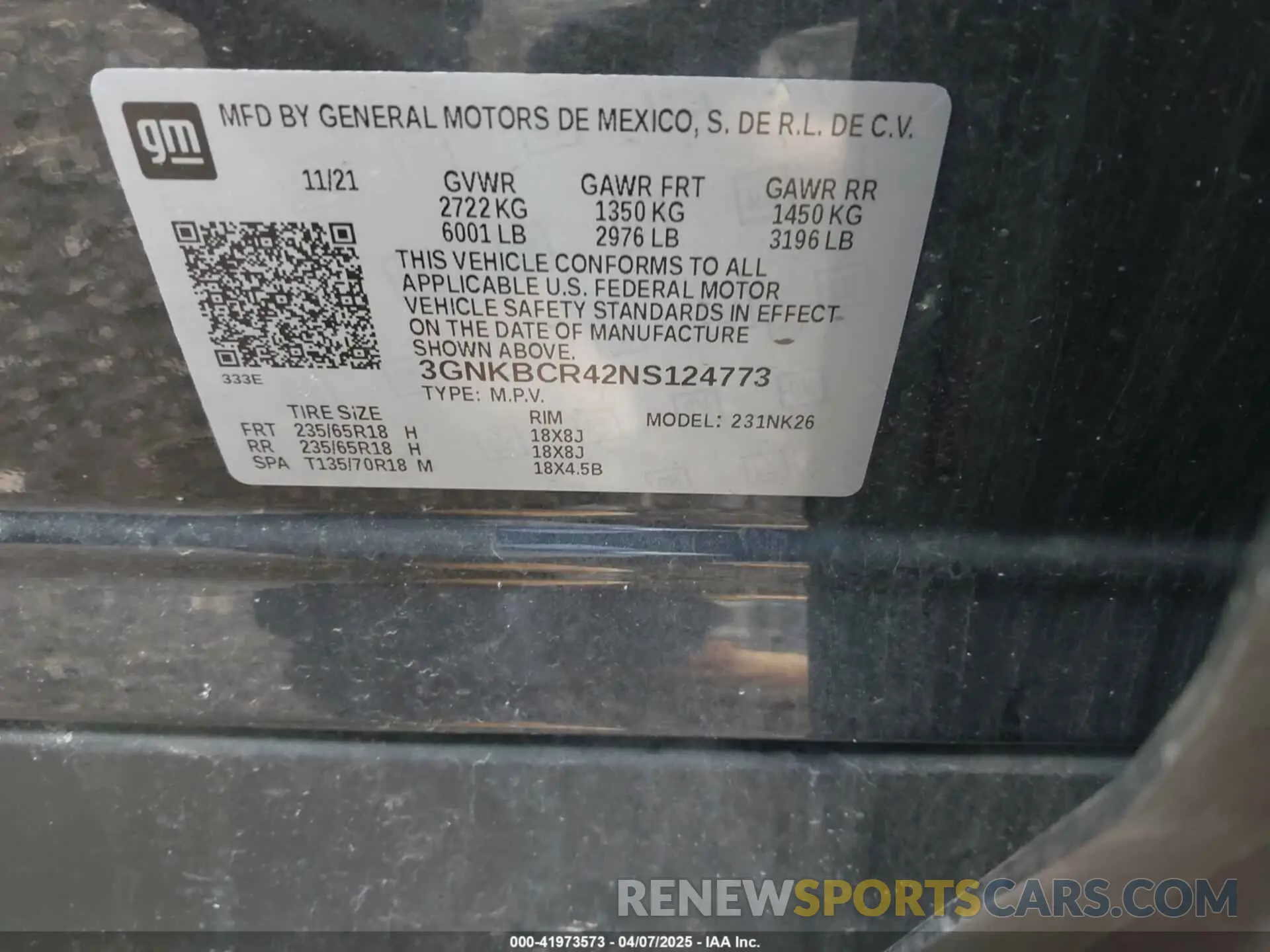 9 Photograph of a damaged car 3GNKBCR42NS124773 CHEVROLET BLAZER 2022