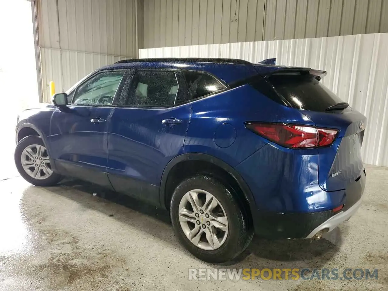 2 Photograph of a damaged car 3GNKBCR42NS203117 CHEVROLET BLAZER 2022