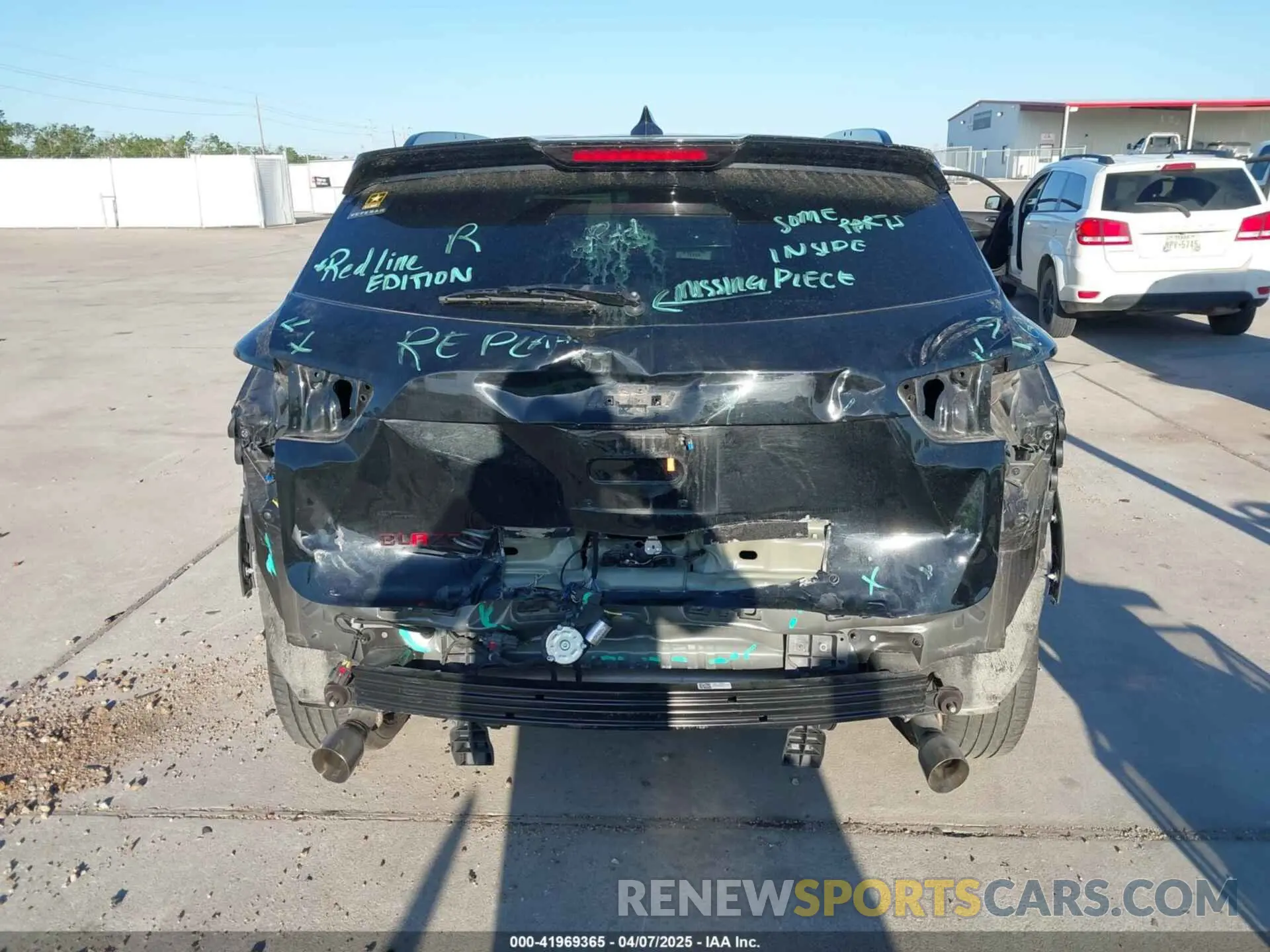 16 Photograph of a damaged car 3GNKBCR43NS117945 CHEVROLET BLAZER 2022